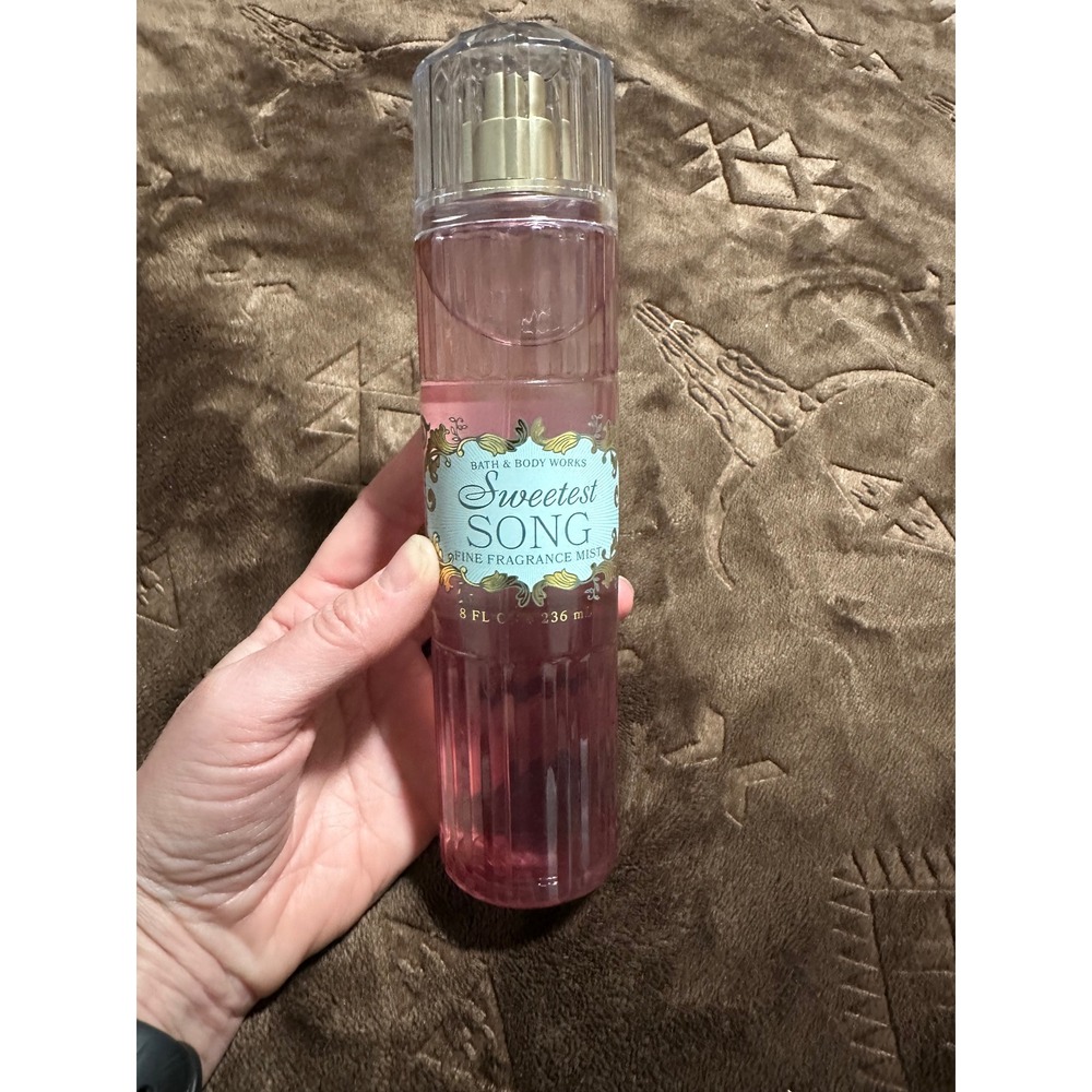 Bath & Body Works Sweetest Song Fine Frangrance Mist 8oz Pink